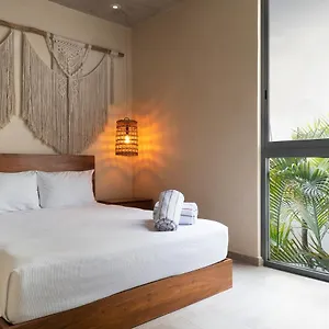 Luxury And Family In La Veleta Mexiko